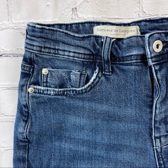 Pilcro and Letterpress Anthropology High-Rise Slim Boyfriend Denim Shorts 27 - Picture 6 of 15